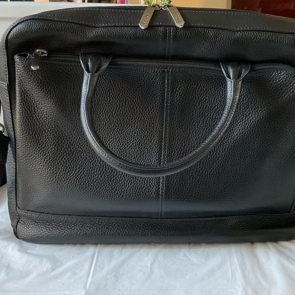 BOSCA  Black Pebbled Leather Slim Briefcase Laptop Bag
